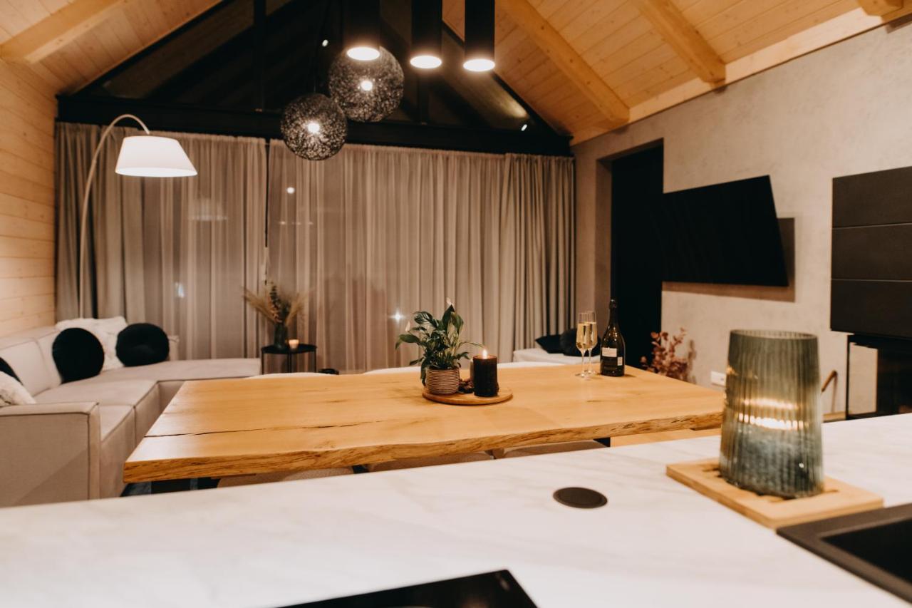 Skri Chalets Липтовски-Микулаш Экстерьер фото