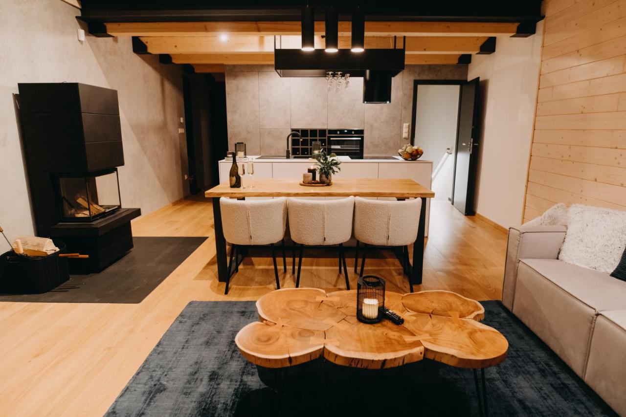 Skri Chalets Липтовски-Микулаш Экстерьер фото