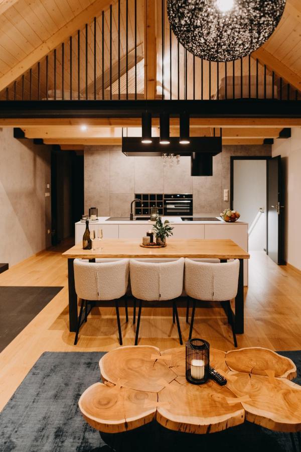 Skri Chalets Липтовски-Микулаш Экстерьер фото
