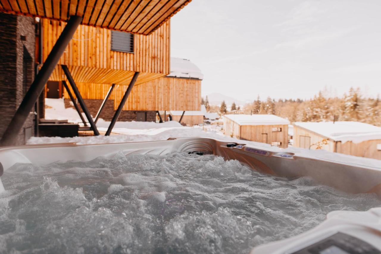 Skri Chalets Липтовски-Микулаш Экстерьер фото